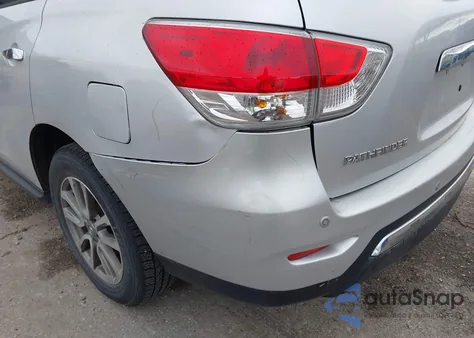 2014 Nissan Pathfinder Platinum/S/Sl/Sv from USA, damaged, VIN 5N1AR2MM1EC684139